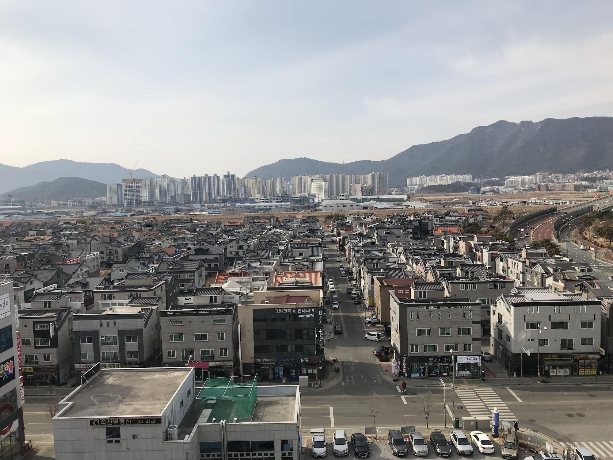 Benikea Hotel Yangsan Exterior foto