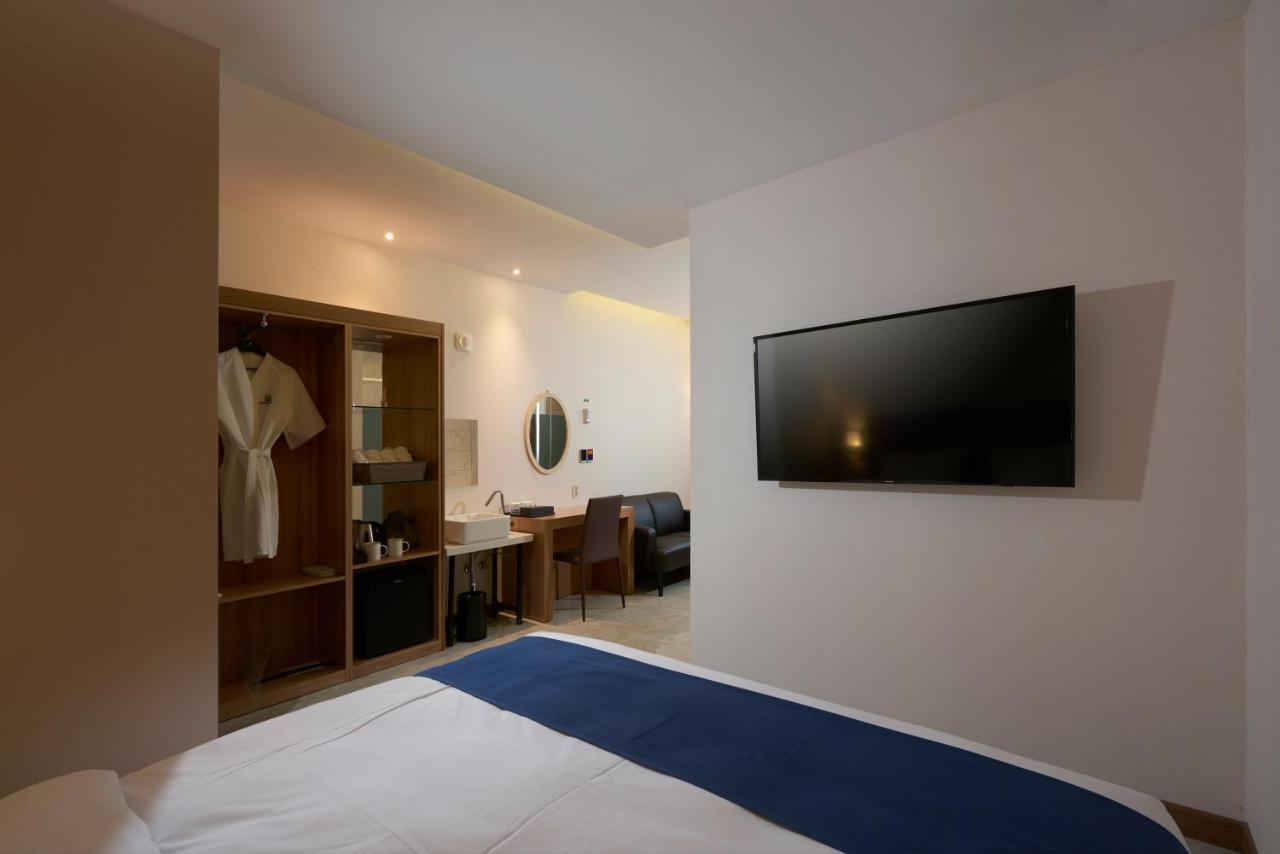 Benikea Hotel Yangsan Exterior foto