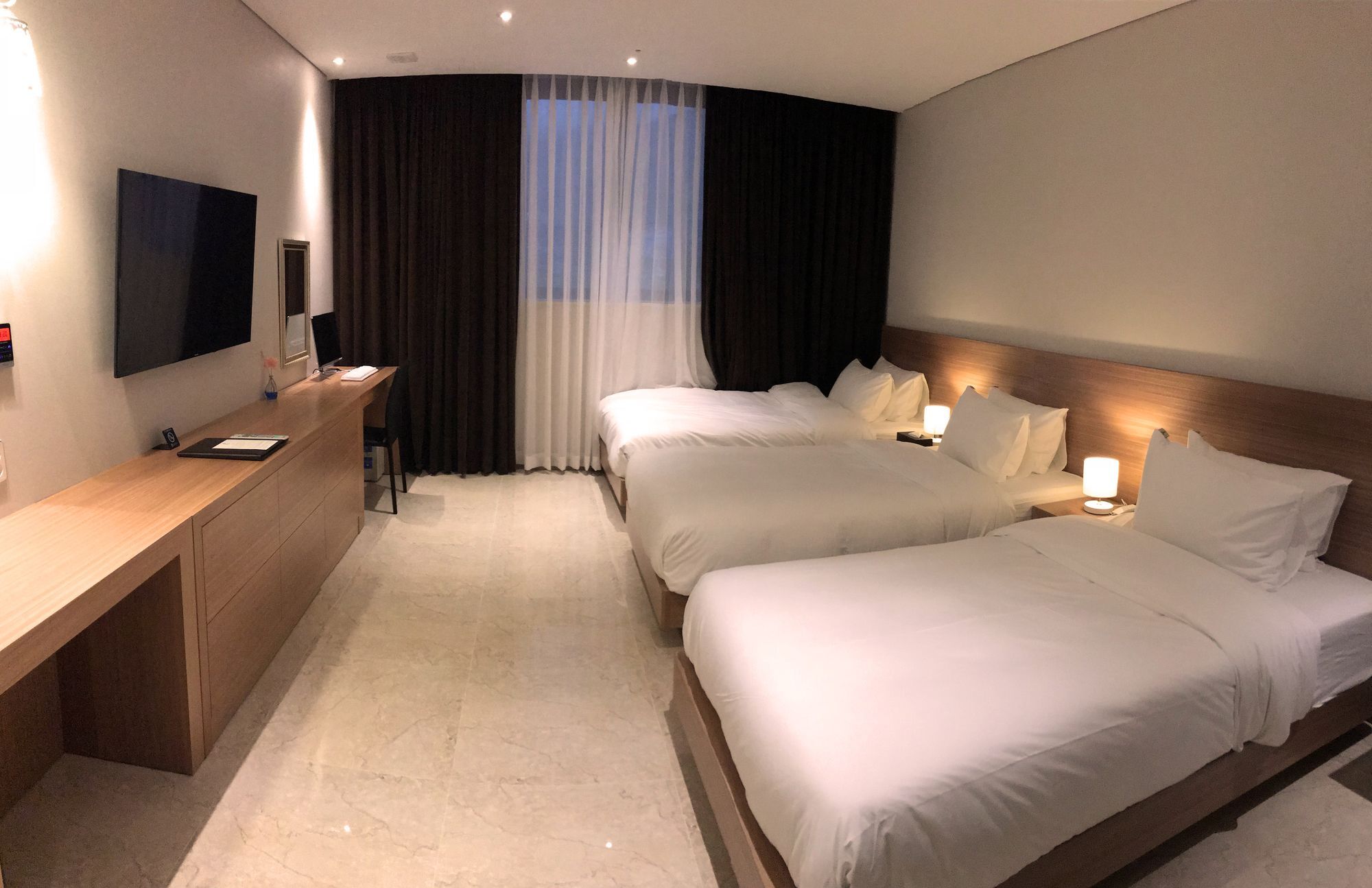 Benikea Hotel Yangsan Exterior foto